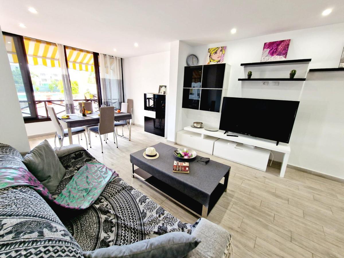 Luxury San Marino Apartment & Pool View Los Cristianos  Exteriör bild