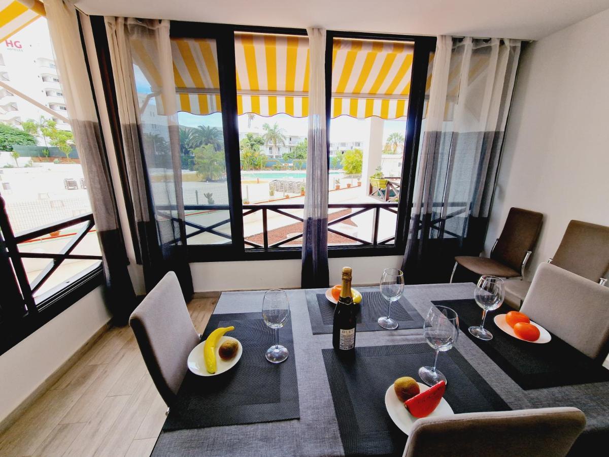 Luxury San Marino Apartment & Pool View Los Cristianos  Exteriör bild